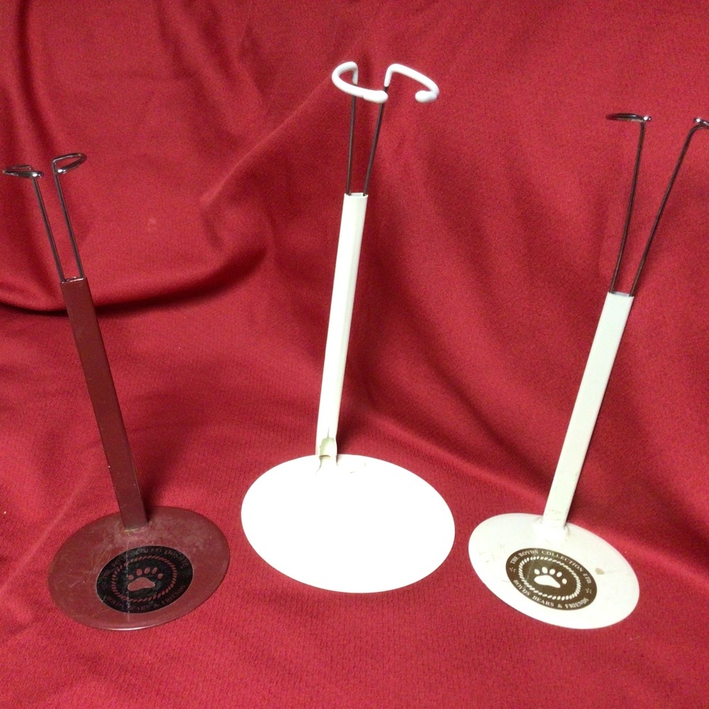 Doll adjustable display stands